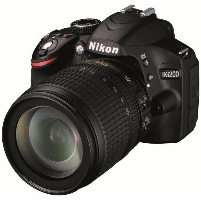 Зеркальный фотоаппарат Nikon D3200 + 18-105 VR Black